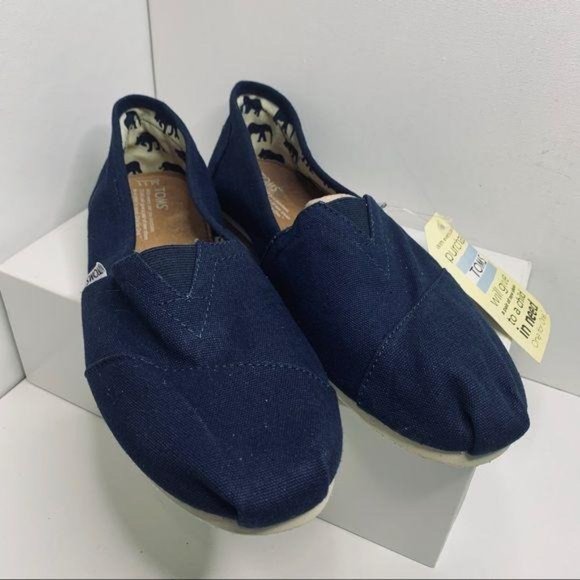Toms Navy Canvas Men’s Classic Slip on Shoes - Picture 3 of 7